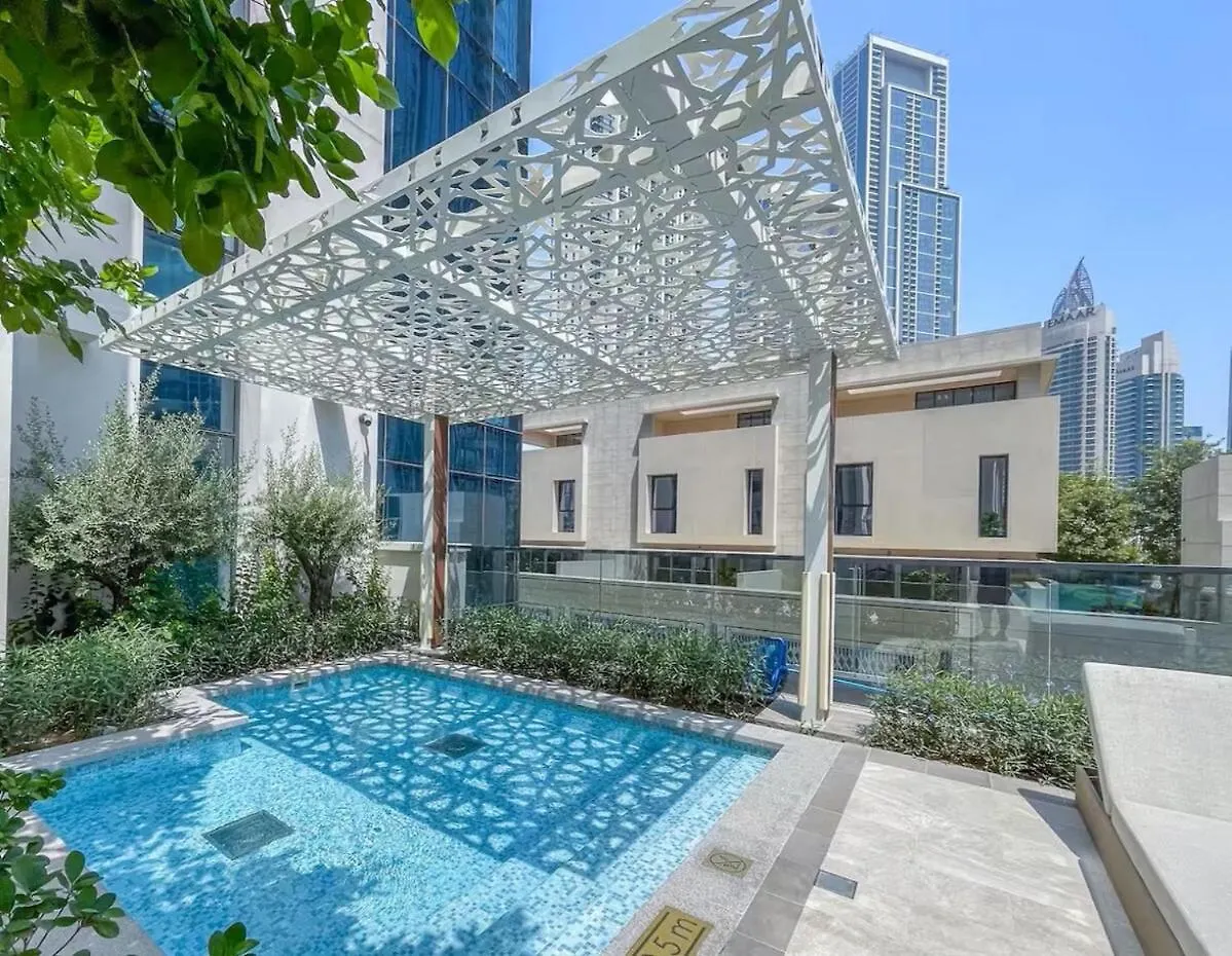 Iconic 2Br Apartment With Burj Khalifa And Fountain Views - Next To Dubai Opera And Near Dubai Mall United Arab Emirates