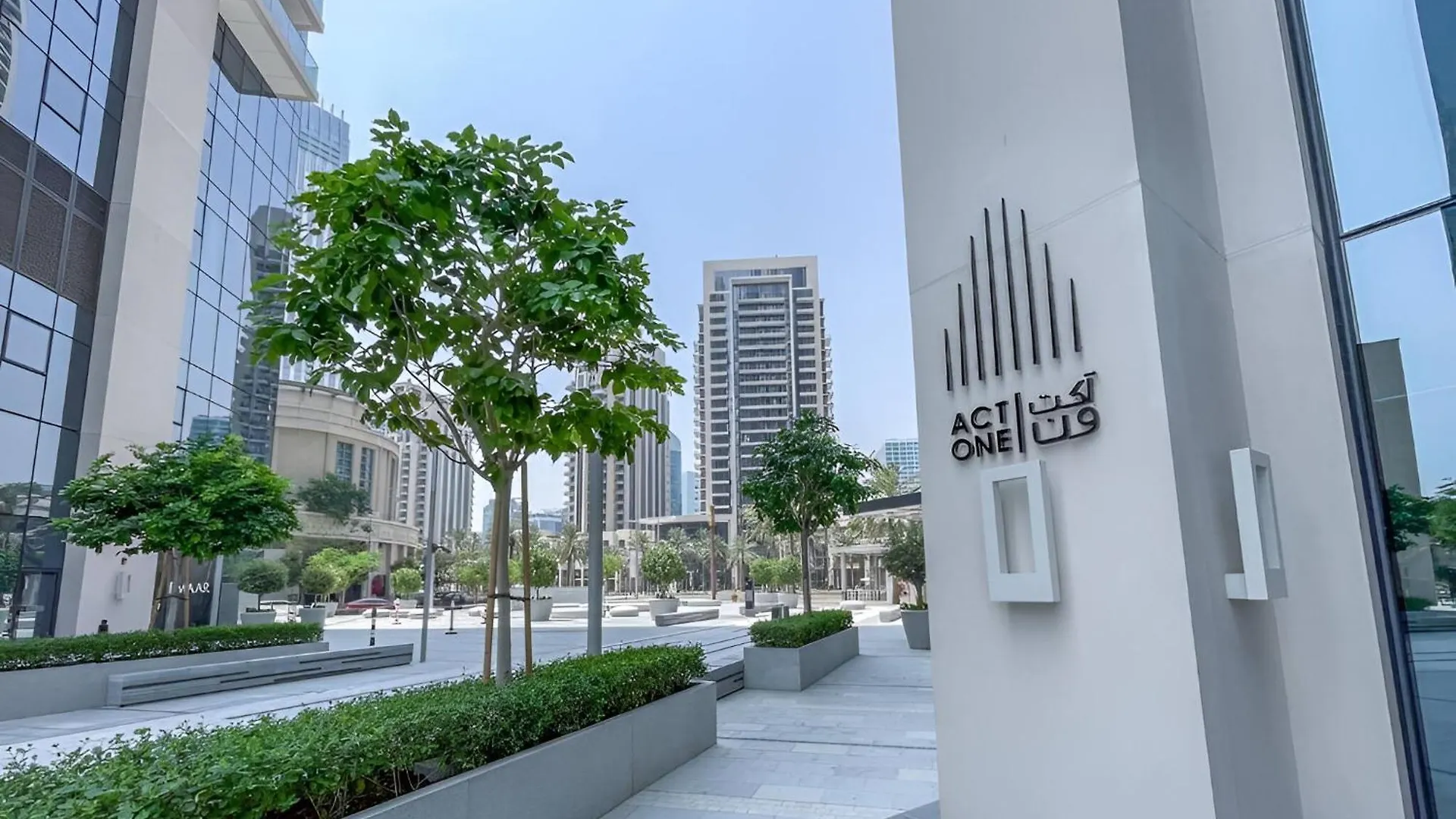 Iconic Two-Bedroom Apartment With Full Burj Khalifa & Fountain View By Prestige Nest Dubaj 0*,  Zjednoczone Emiraty Arabskie